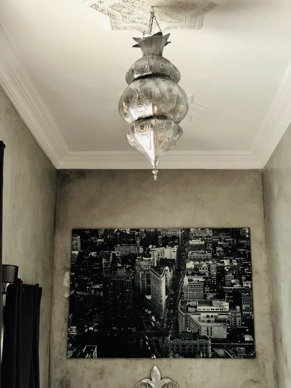 The Pool Room, bathroom